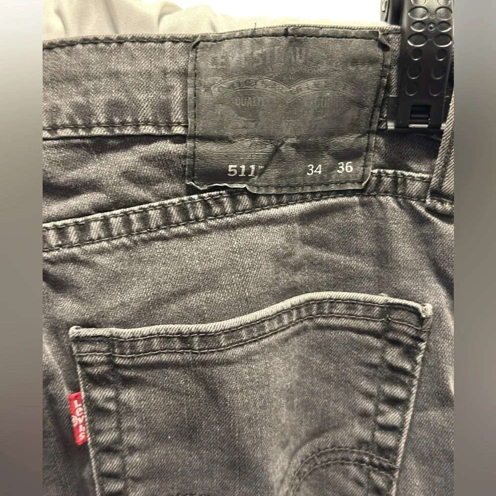 Levi’s Men's  charcoal Jeans